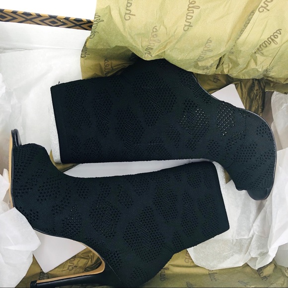 Charles David Black Eyelet Stretch Open Toe Mid Calf Bootie Size 5M - Picture 8 of 8